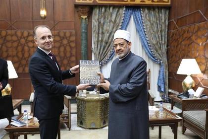 Посланик Деян Катрачев проведе среща с Главния имам на „Ал – Азхар“ шейх Ахмед Ат - Тайеб